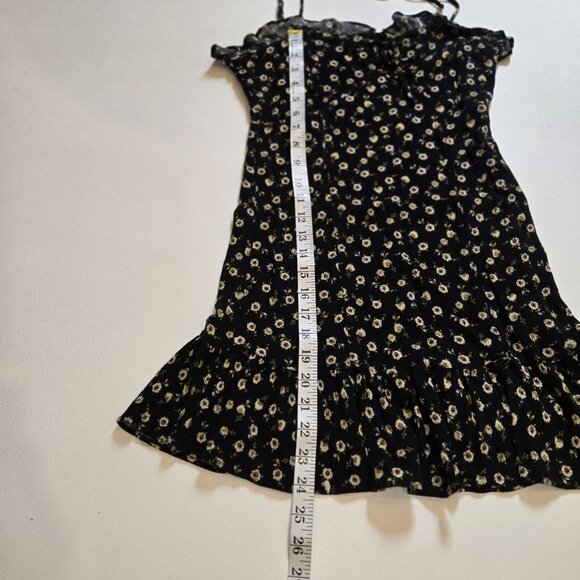 Free People Black Floral Ruffle Hem Mini Slip Dress Sleeveless XS Side Button Ra - Picture 7 of 12